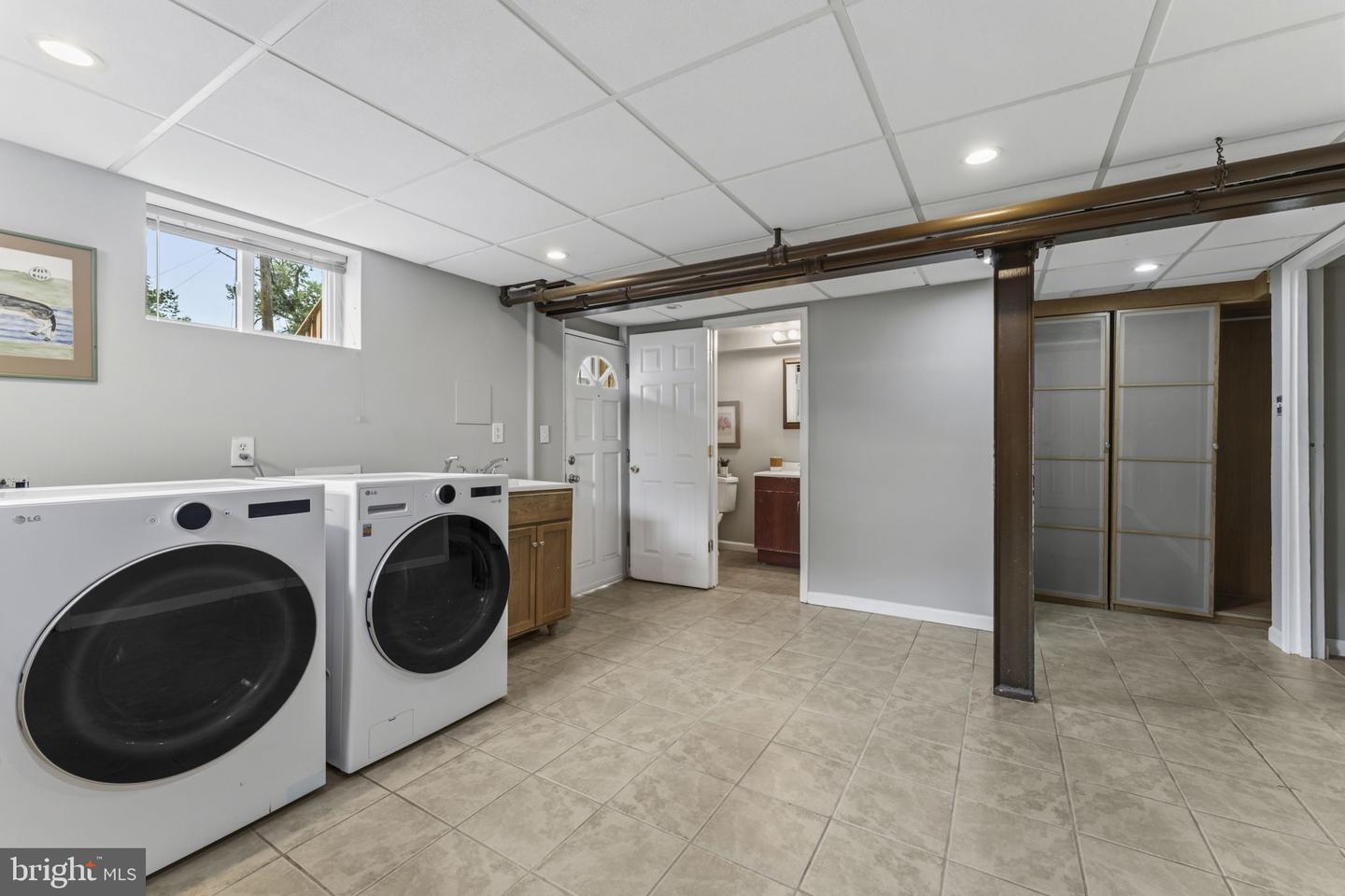 1333 Varnum St Ne Property Photo 26