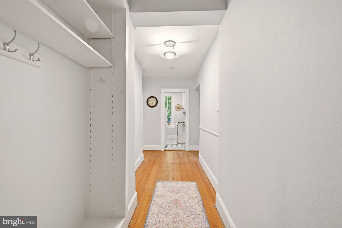 2410 20th St Nw #106 Property Photo 8