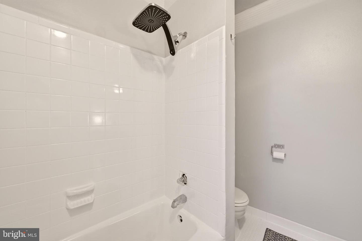2410 20th St Nw #106 Property Photo 28