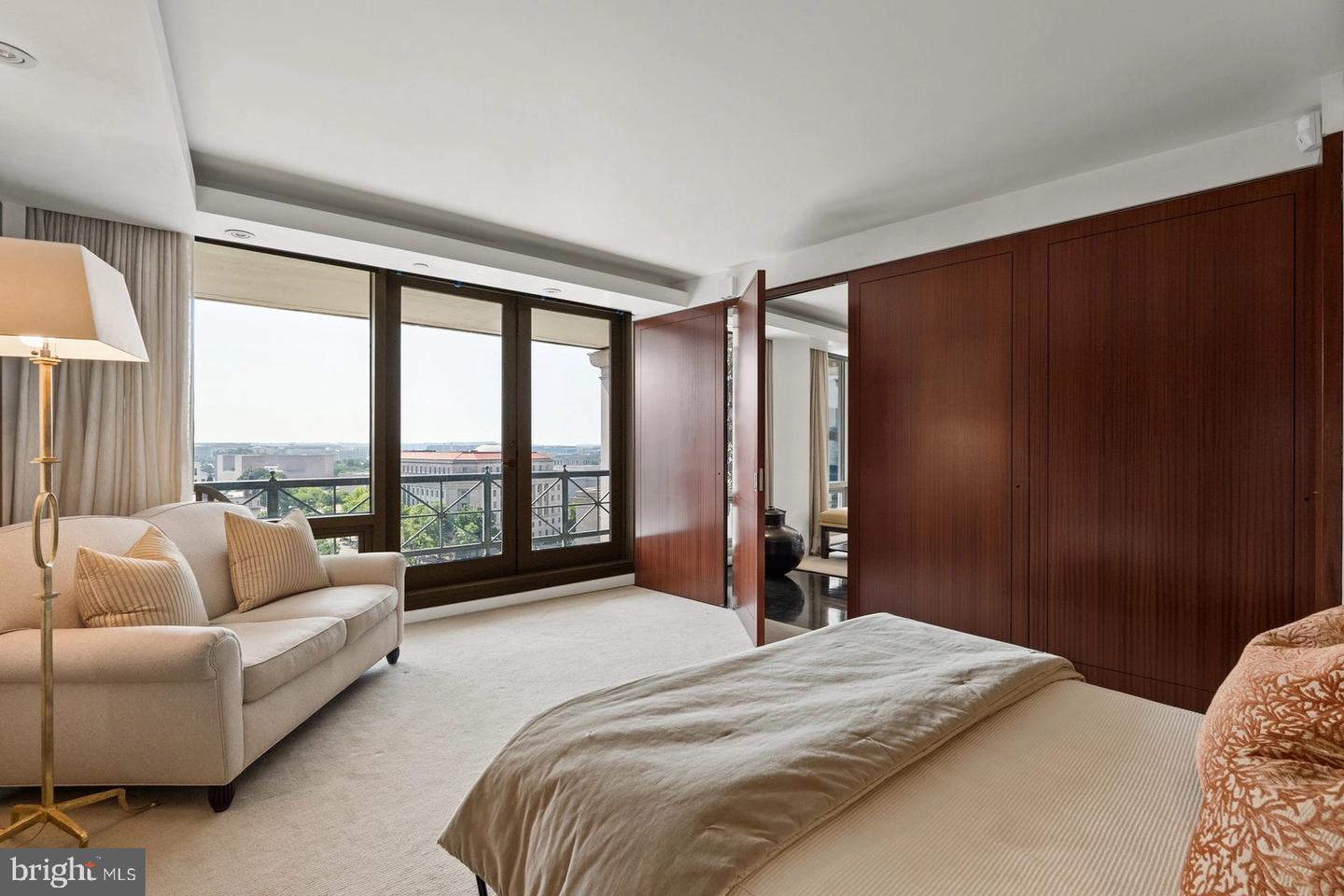 801 Pennsylvania Ave Nw #1218 Property Photo 34