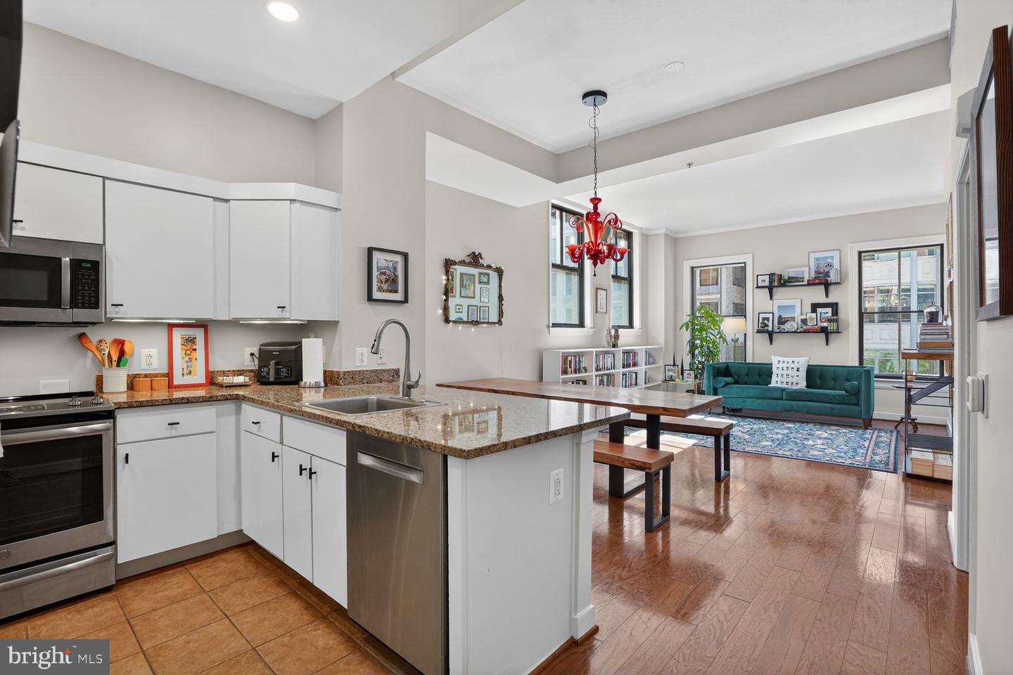 631 D ST NW #231 Property Photo 1