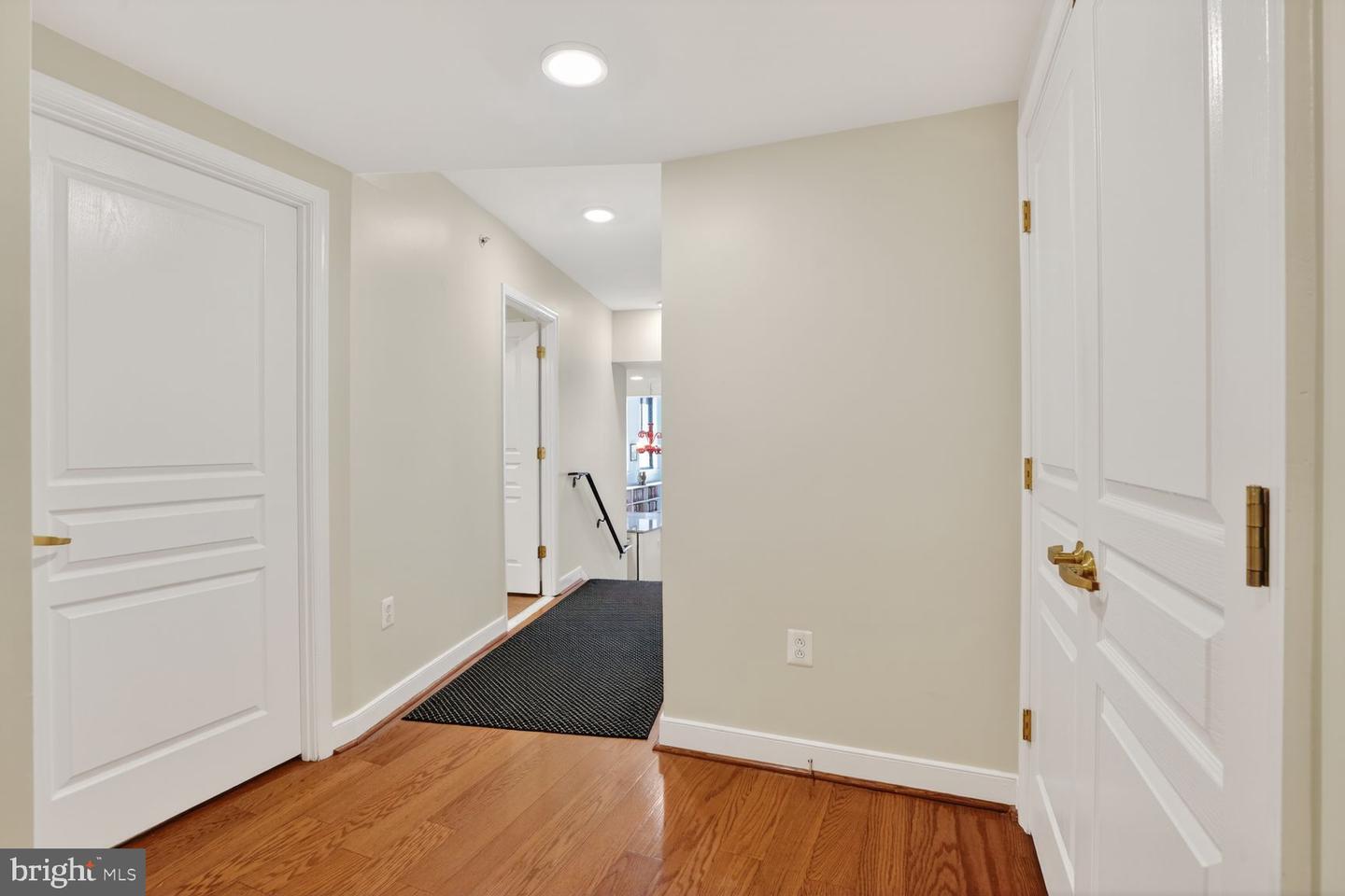 631 D St Nw #231 Property Photo 2