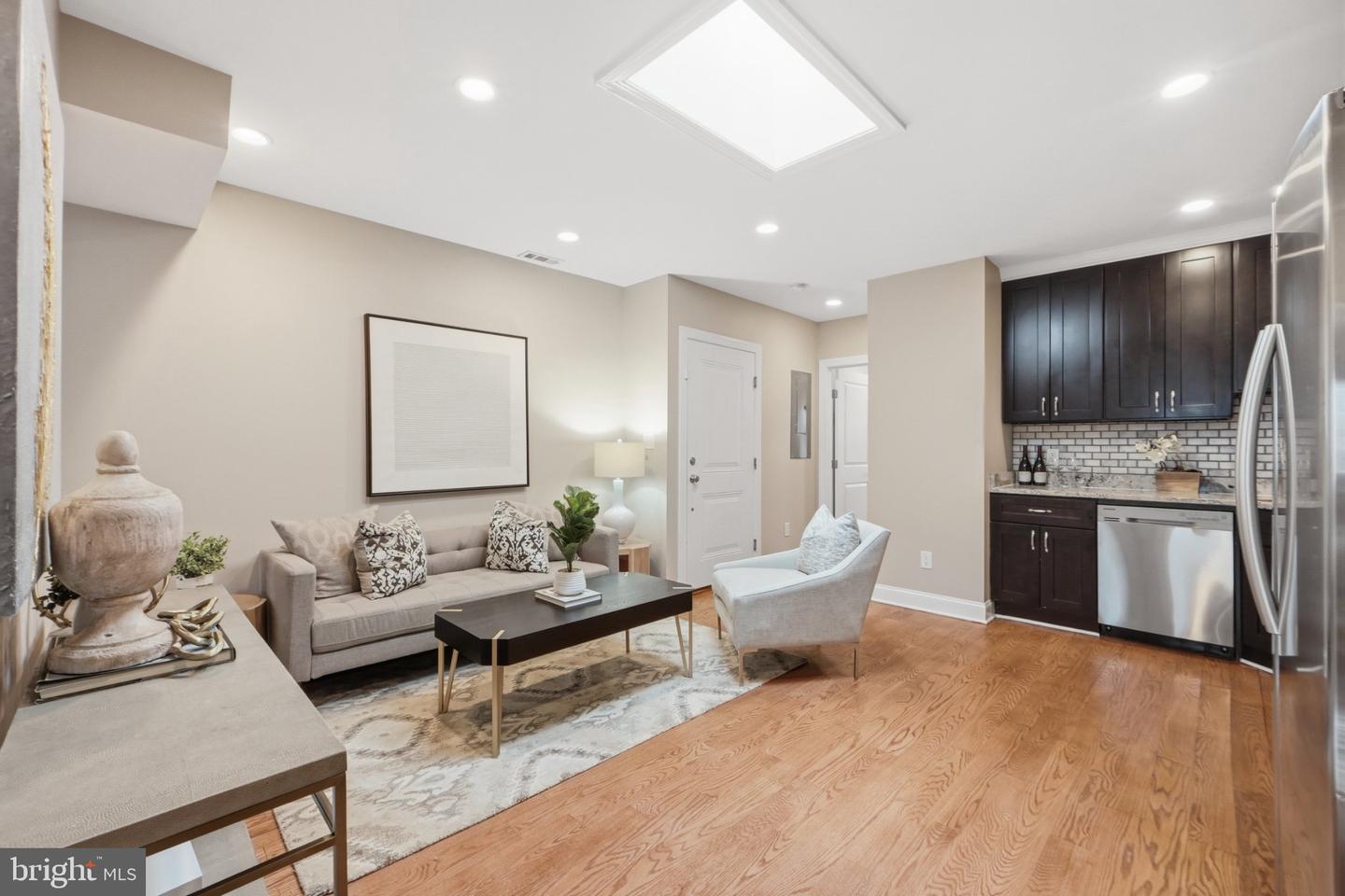 1714 West Virginia Ave Ne #3 Property Photo 3