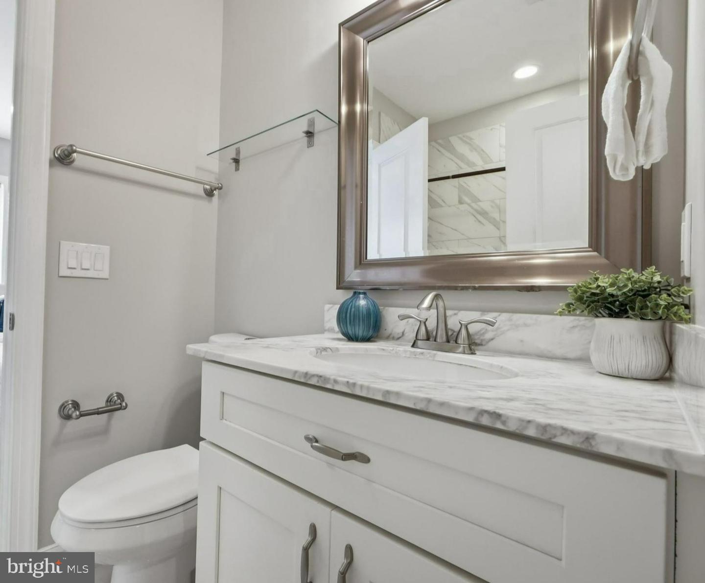 1714 West Virginia Ave Ne #3 Property Photo 8