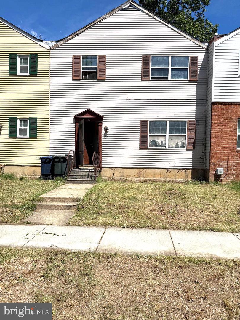 224 SE SAVANNAH ST SE Property Photo 1