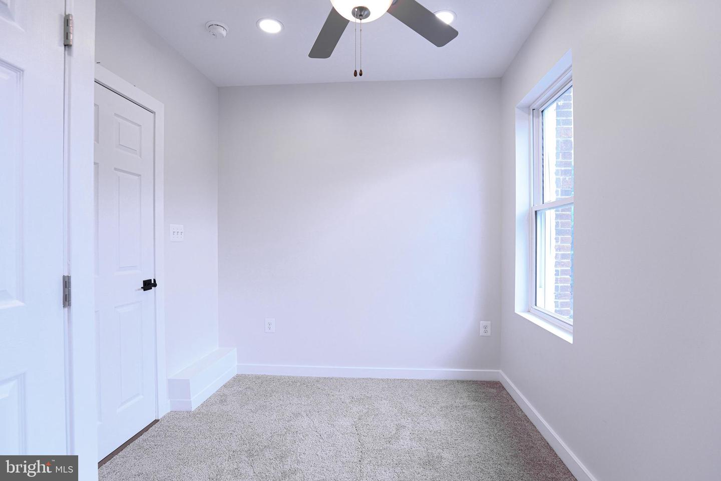 2039 Rosedale St Ne Property Photo 9