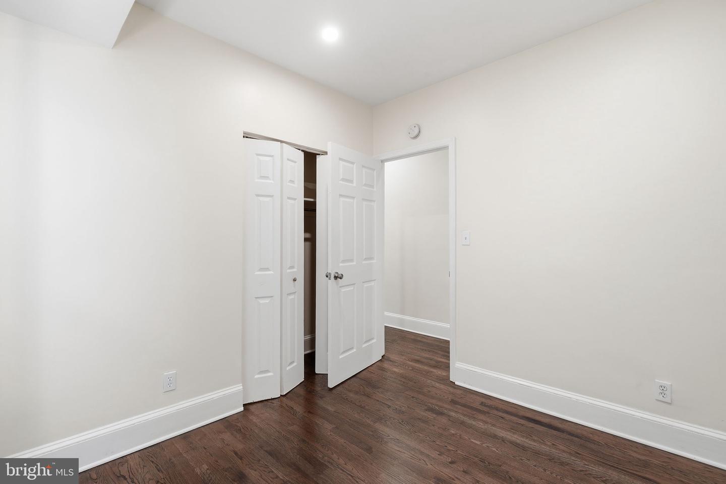1038 6th St Ne #101 Property Photo 11