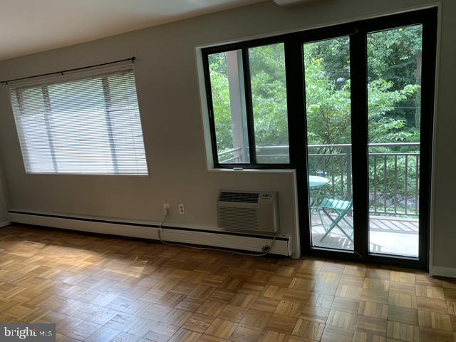 2325 42nd St Nw #201 Property Photo 4