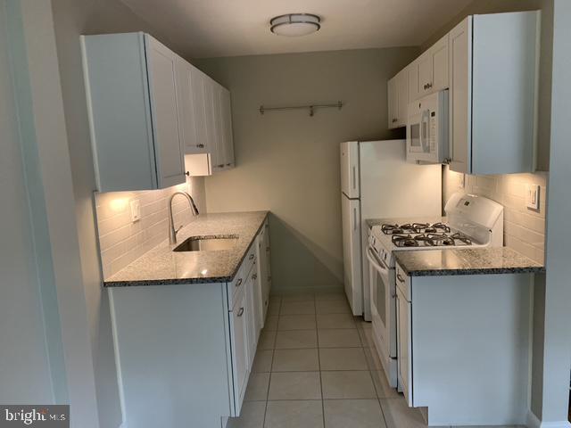 2325 42nd St Nw #201 Property Photo 11