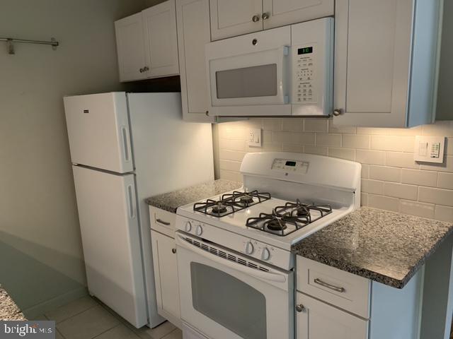2325 42nd St Nw #201 Property Photo 13