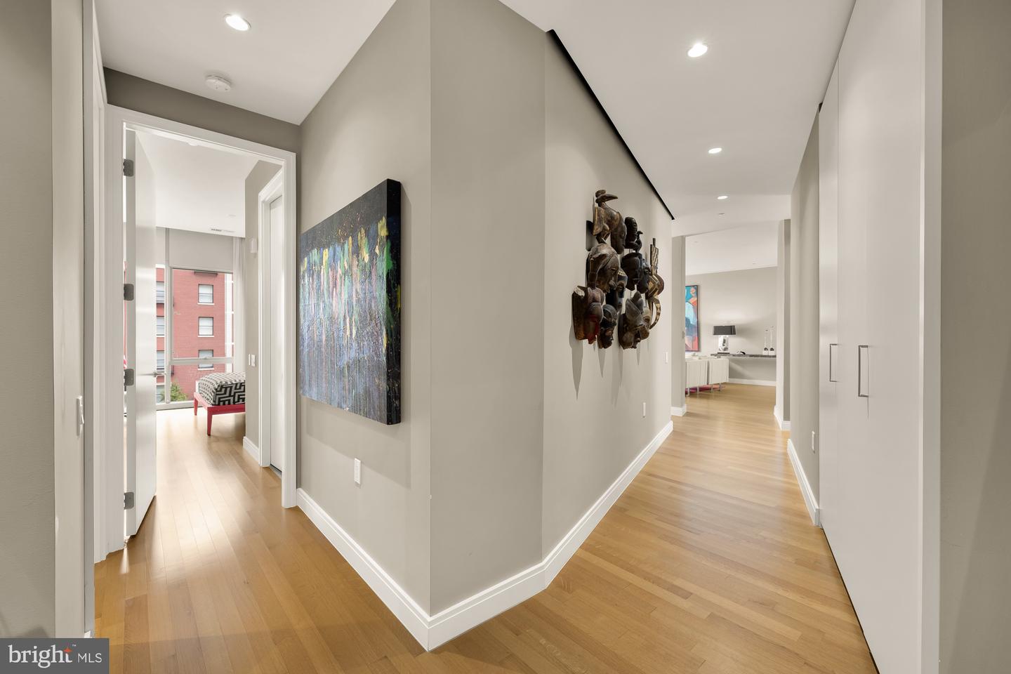1177 22nd St Nw #3k Property Photo 8