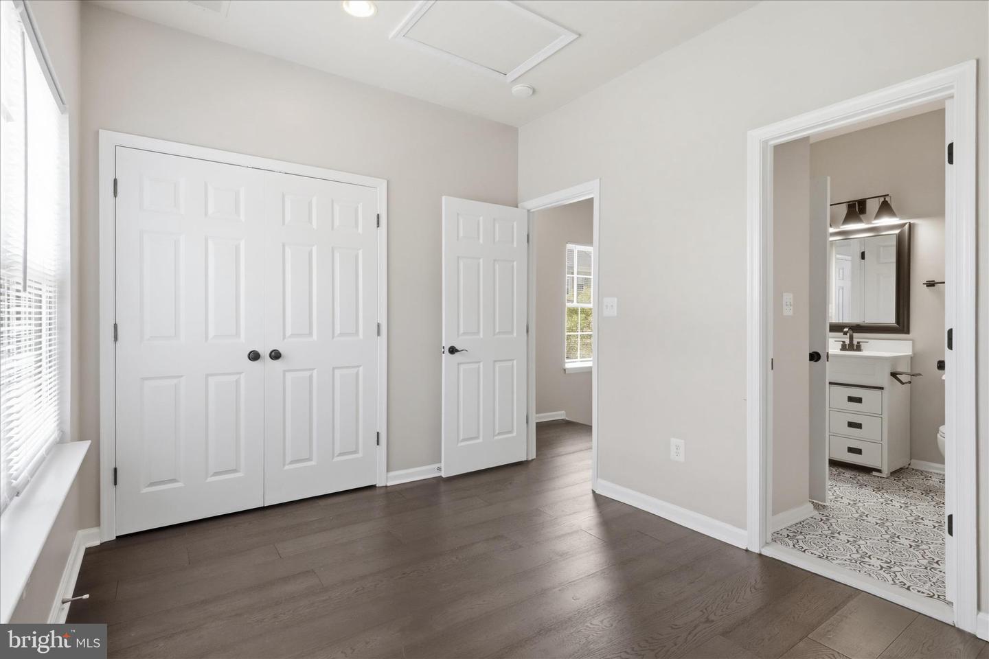 121 Danbury St Sw Property Photo 14