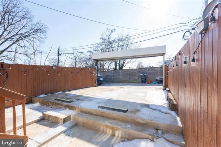 444 Kenyon St Nw Property Photo 27