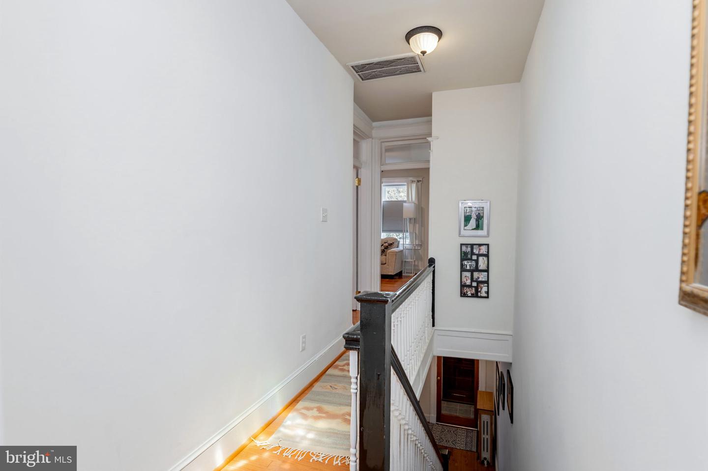 1221 E St Se Property Photo 21
