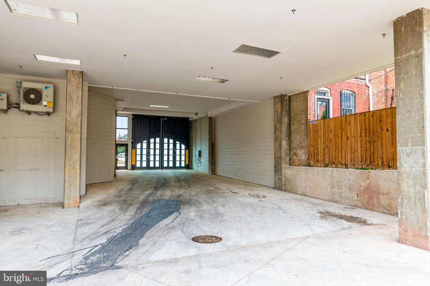 1221 E St Se Property Photo 50