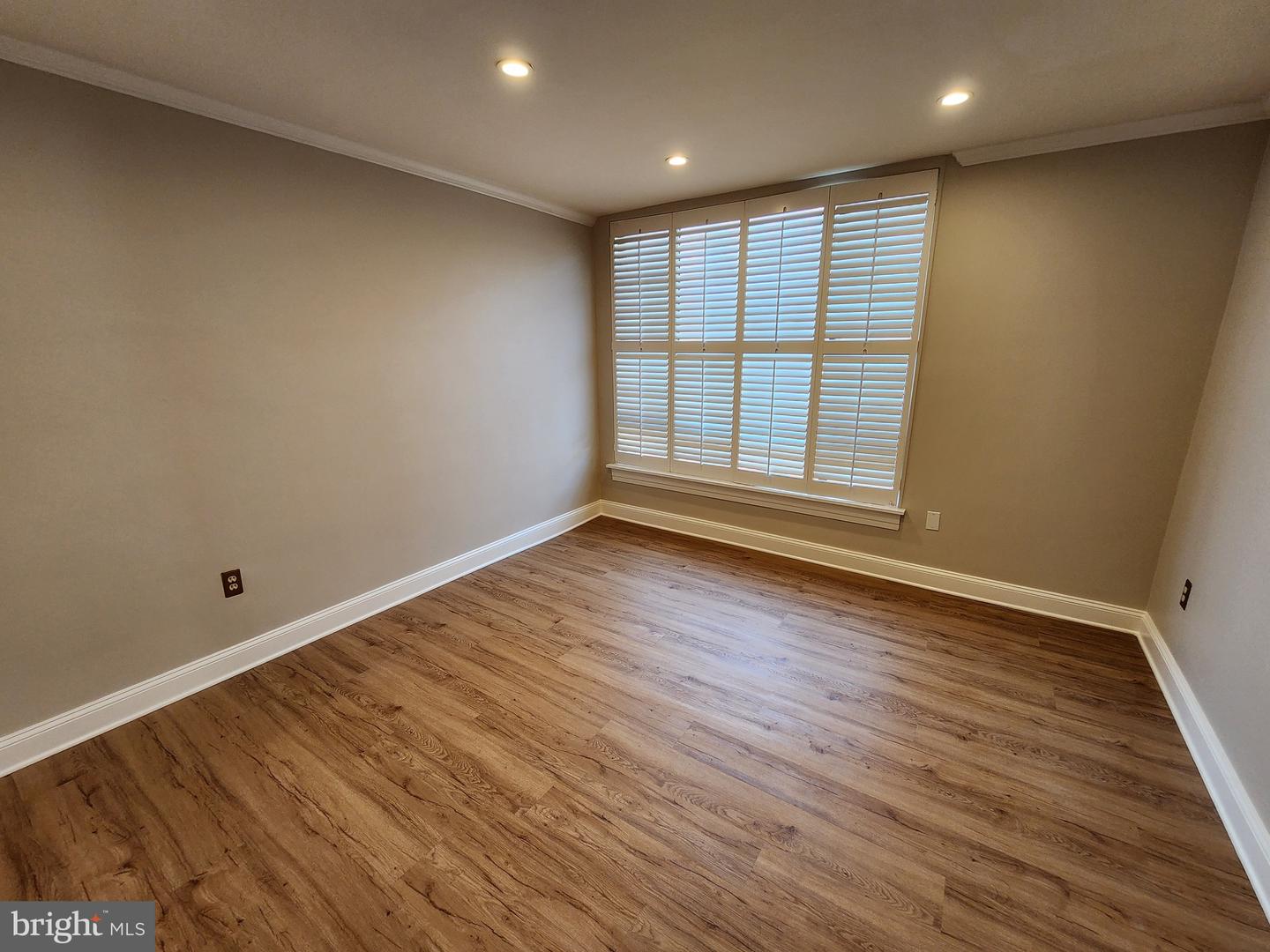 2610 Tunlaw Rd Nw #103 Property Photo 25