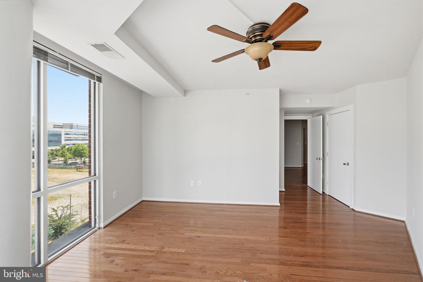 1000 New Jersey Ave Se #513 Property Photo 16