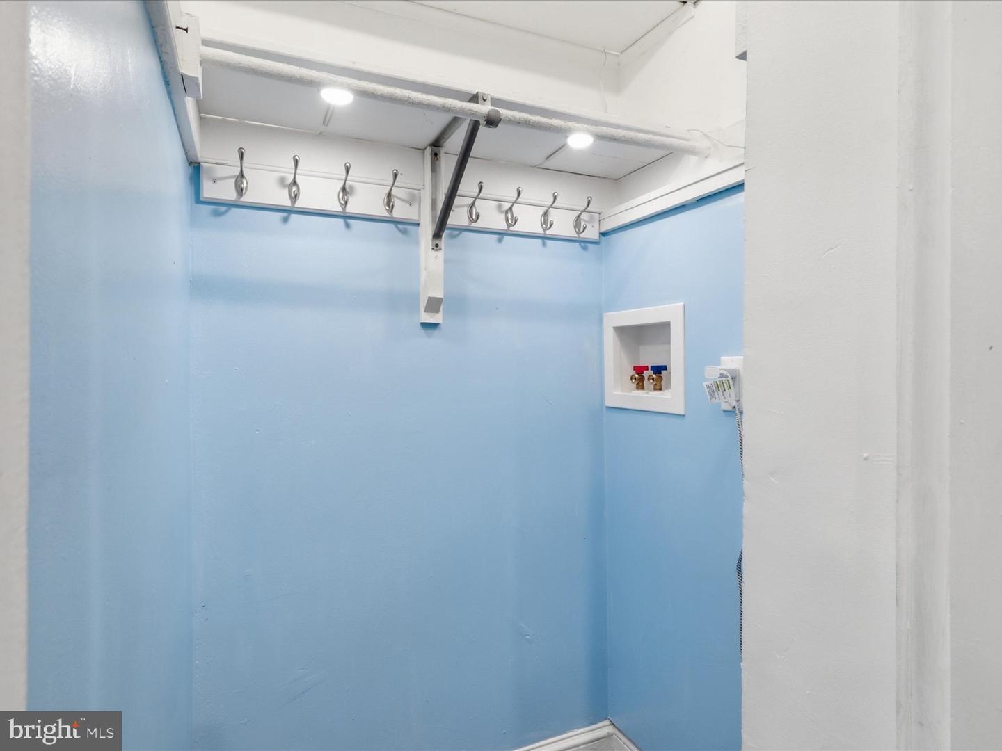 1705 Lanier Pl Nw #203 Property Photo 11