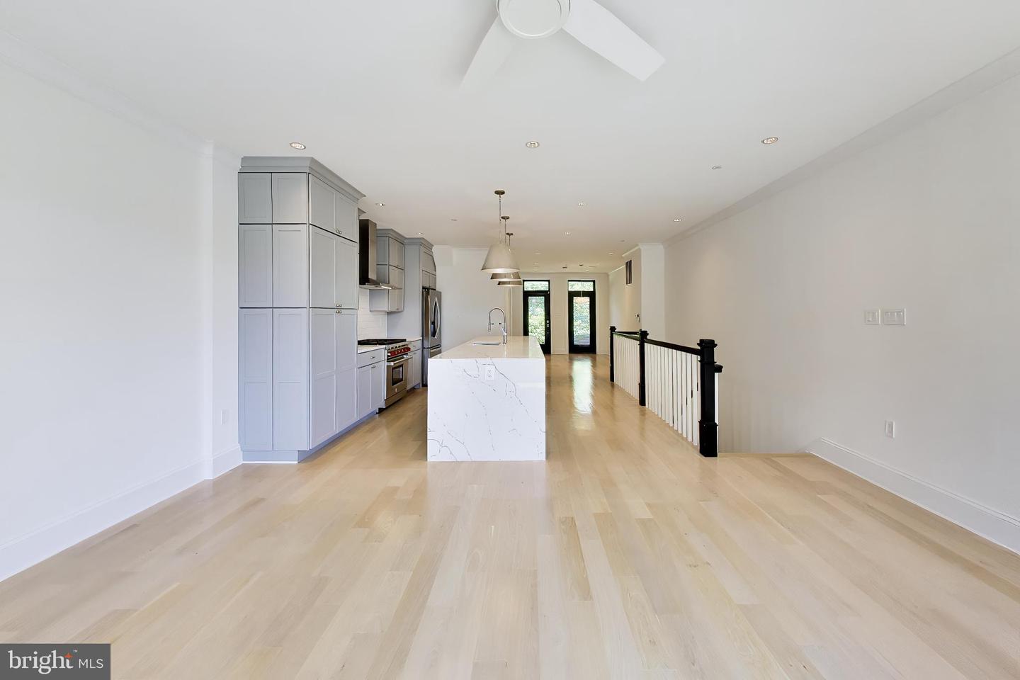 715 K St Ne #1 Property Photo 10