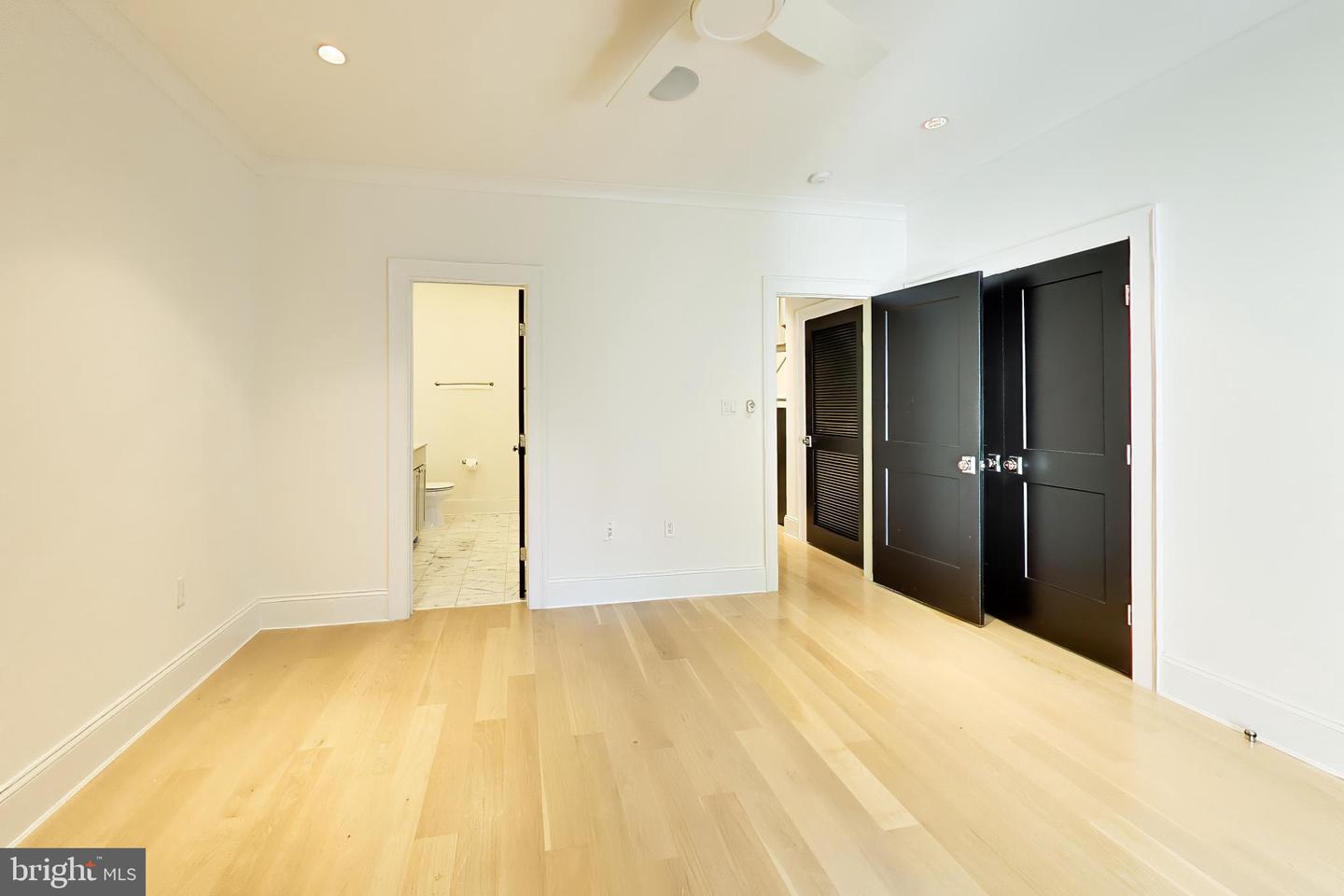 715 K St Ne #1 Property Photo 22