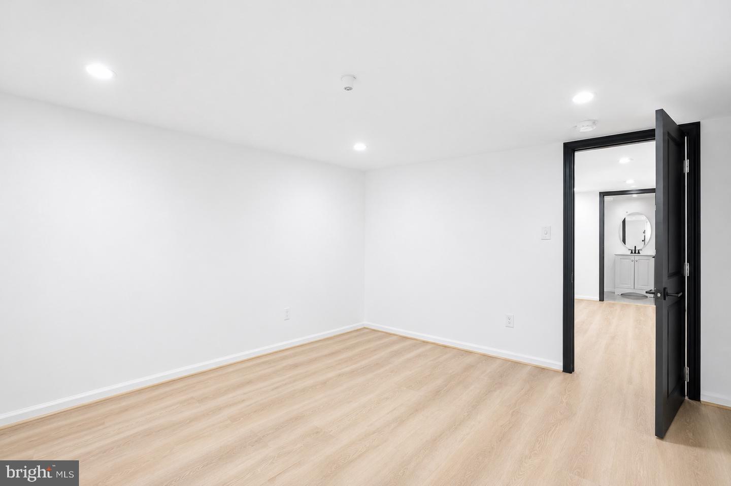 1024 Spring Rd Nw Property Photo 28