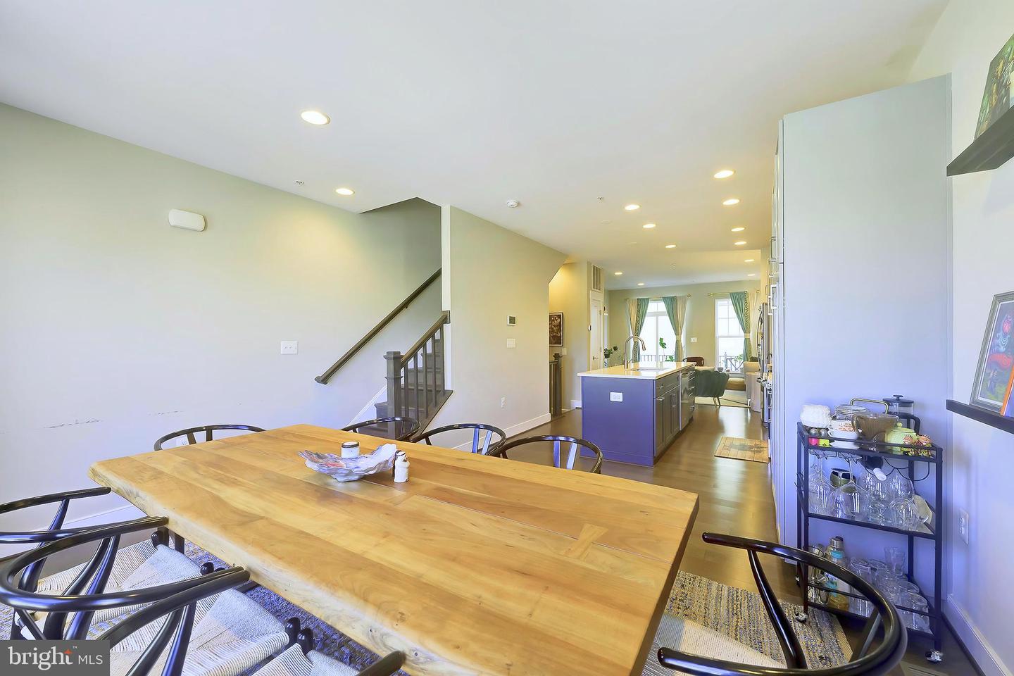 719 Parkside Pl Ne Property Photo 16