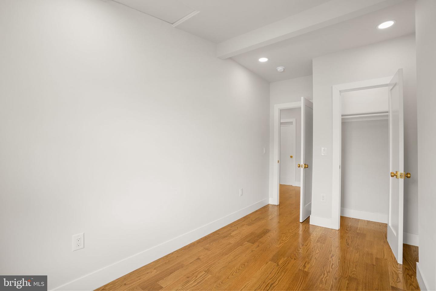 1734 Potomac Ave Se Property Photo 26