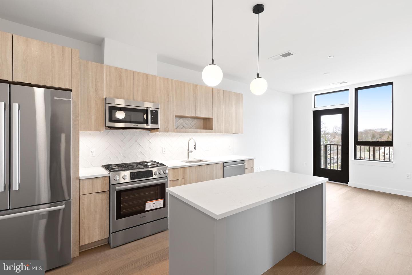 7175 12th St Nw #607 Property Photo 14