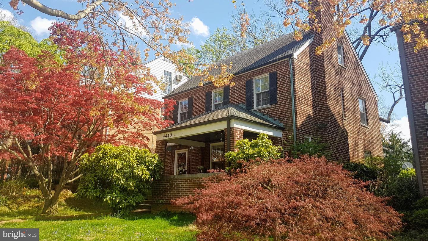 4440 Albemarle St Nw Property Photo 2