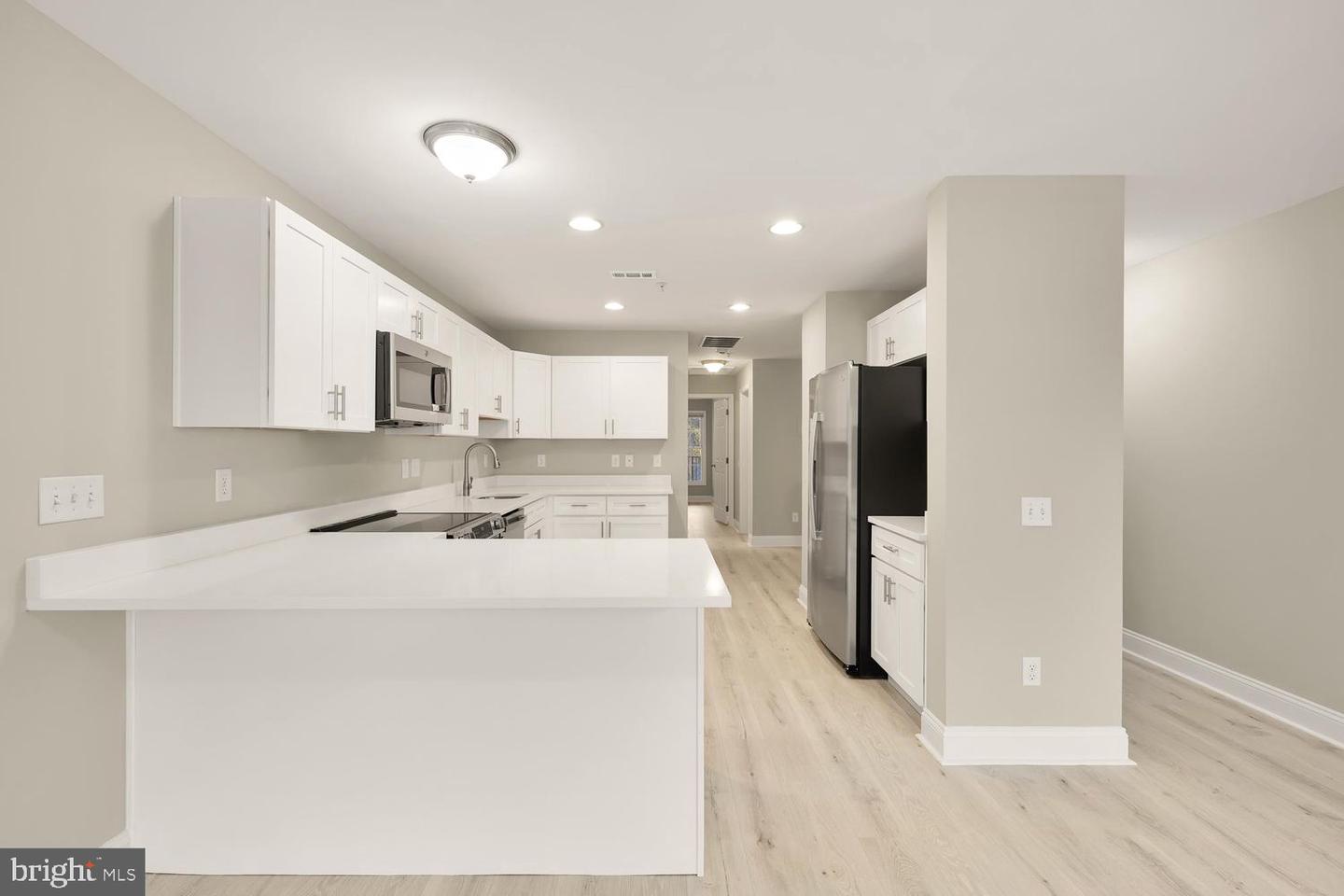 1753 W St Se #c Property Photo 12