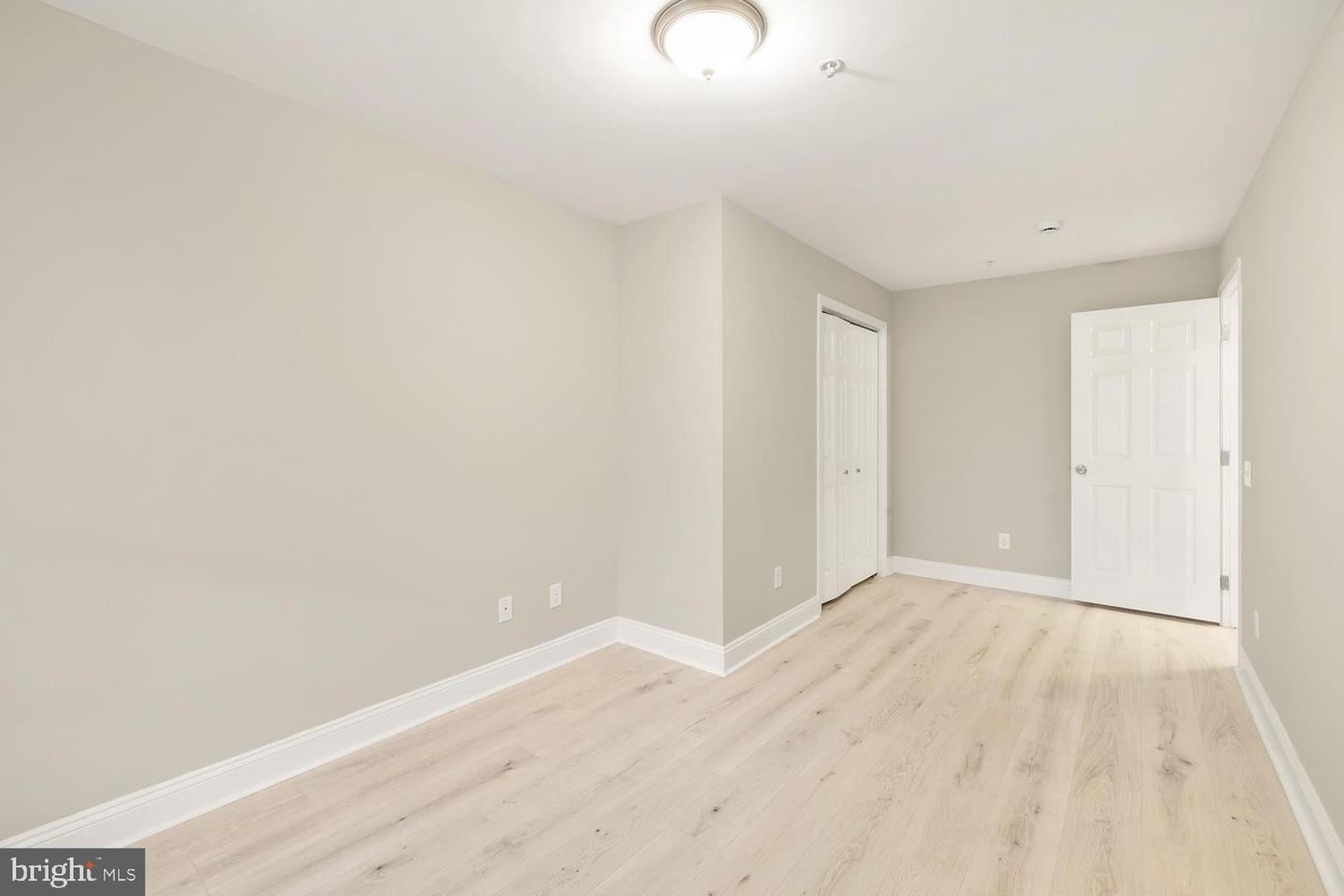 1753 W St Se #c Property Photo 23