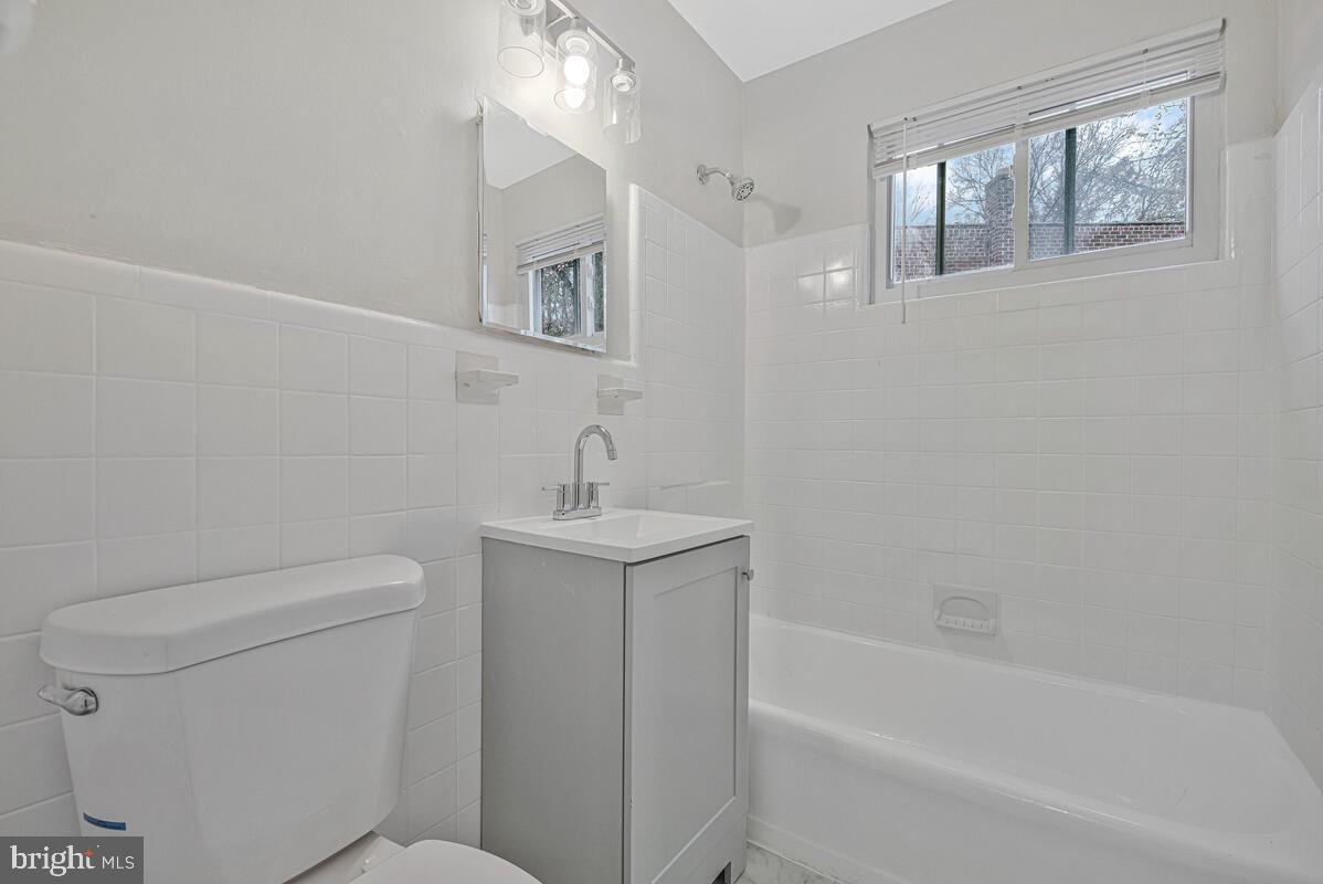107 Joliet St Sw Property Photo 37