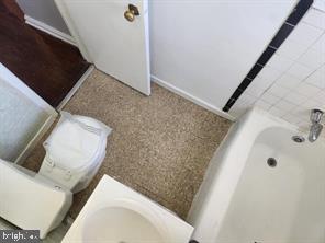 1107 48th Pl Ne Property Photo 5