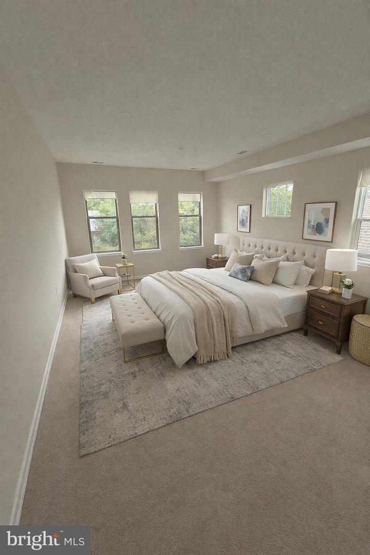 DCDC2269442 Property Photo 2