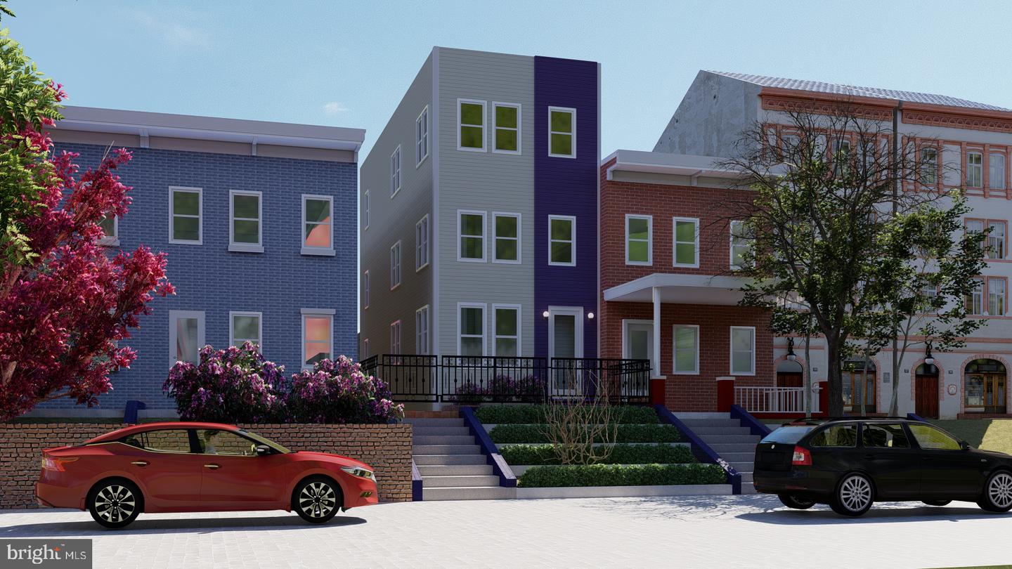 1212 I ST NE #A Property Photo 1