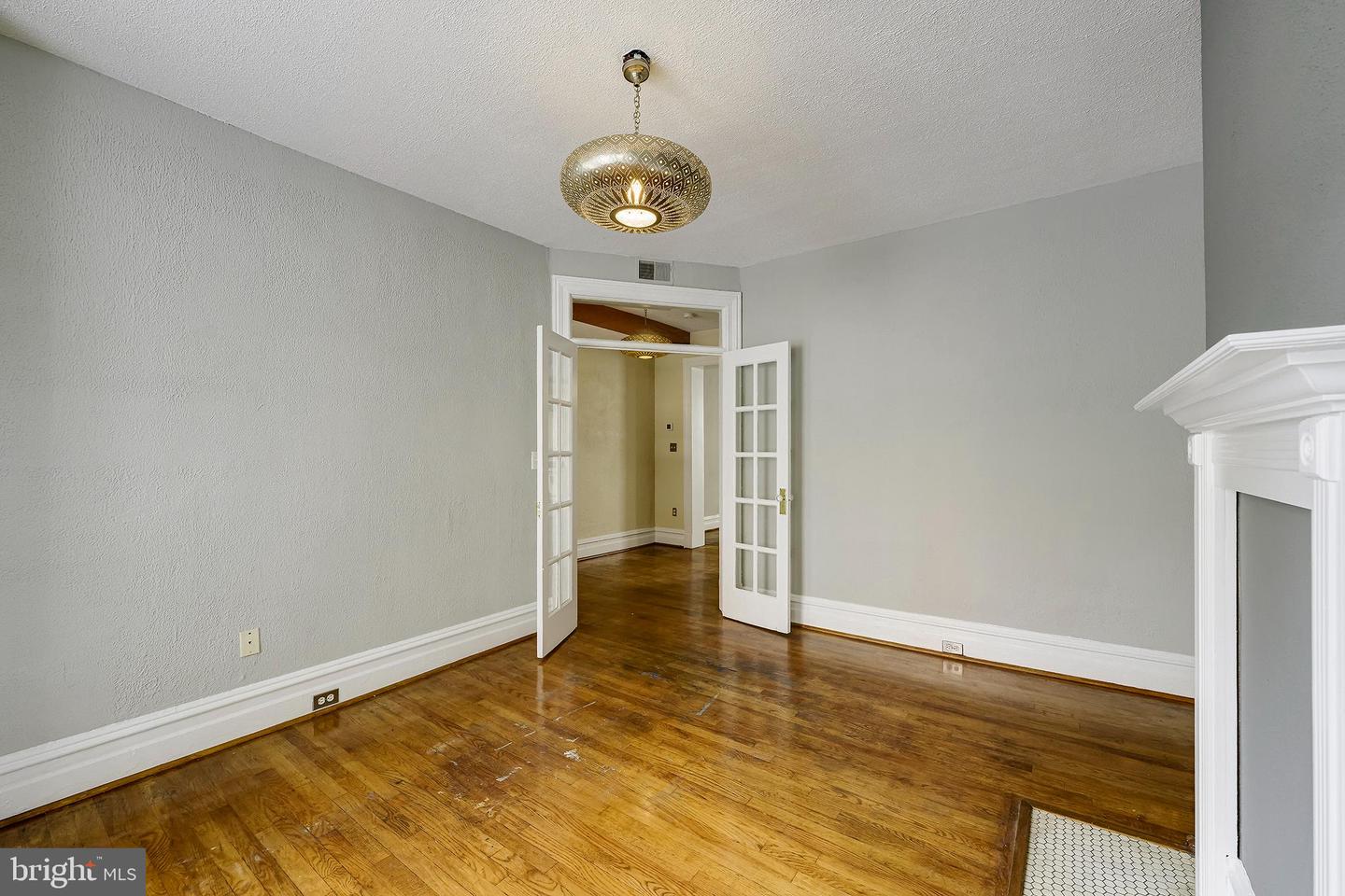 2827 11th St Nw Property Photo 7