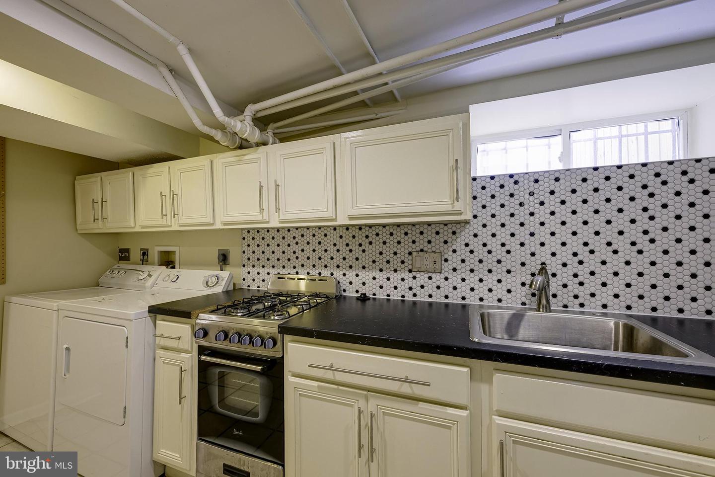 2827 11th St Nw Property Photo 42