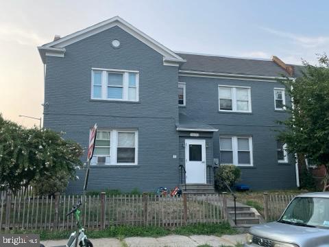 1600 E E ST NE Property Photo 1