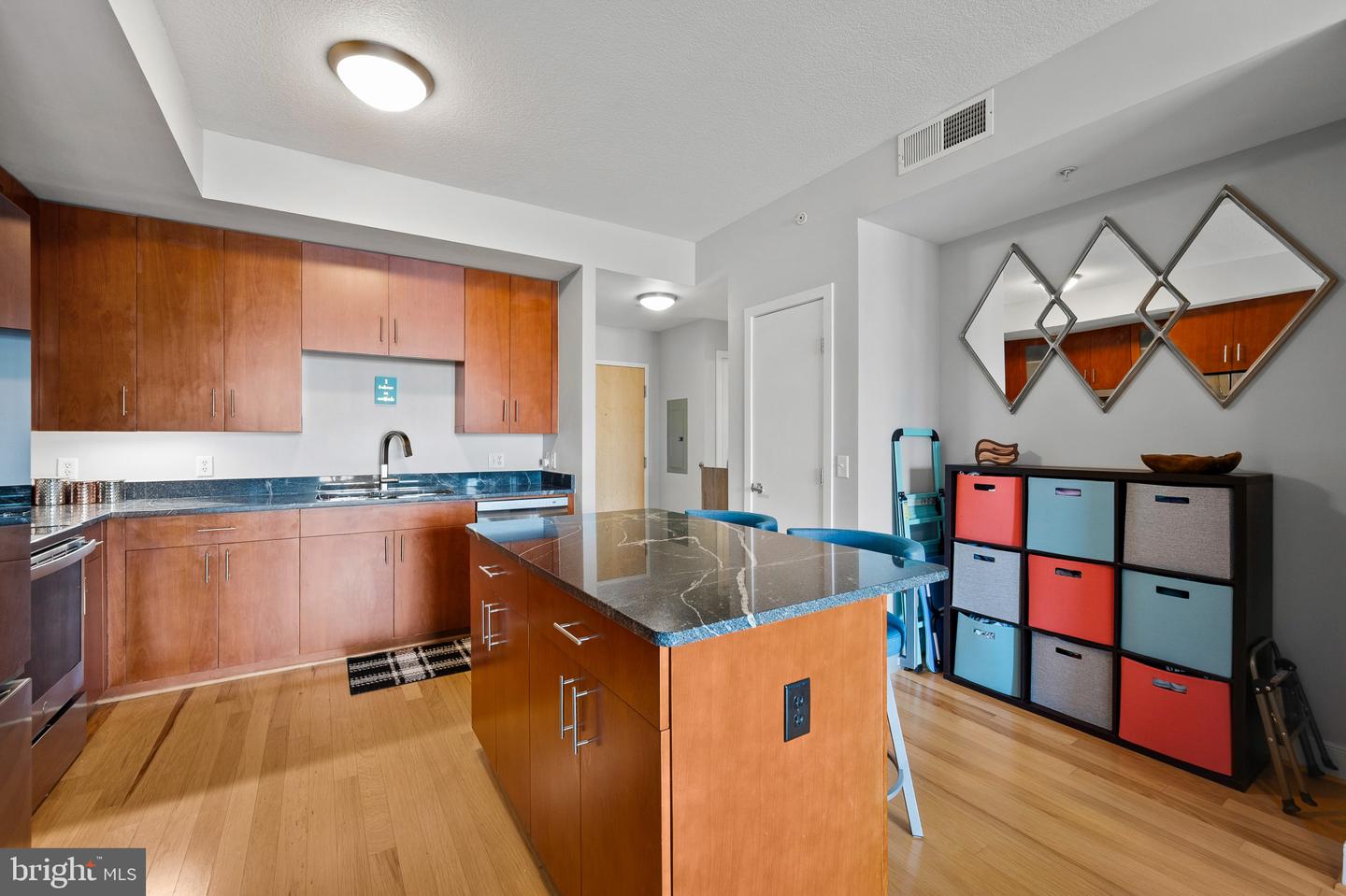 910 M St Nw #1006 Property Photo 5