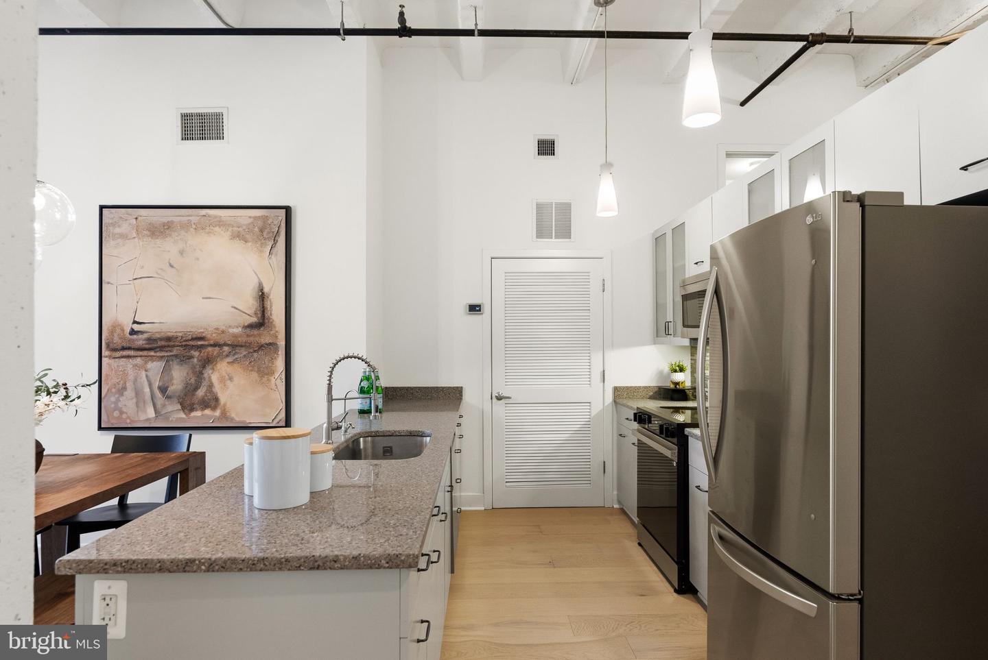 1701 Kalorama Rd Nw #203 Property Photo 10