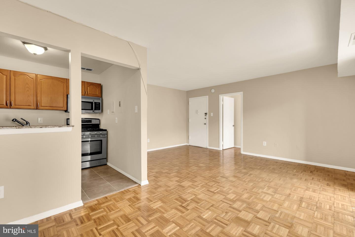 7056 Eastern Ave Nw #107 Property Photo 10