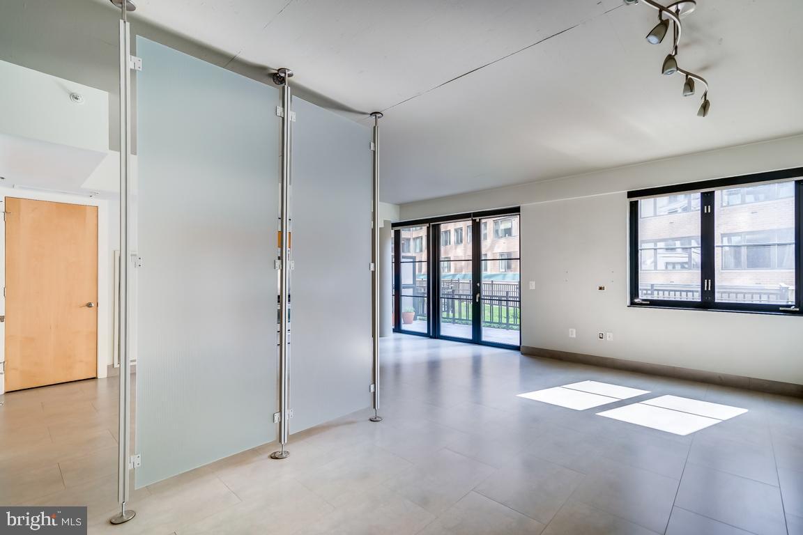 1133 14th St Nw #203 Property Photo 10