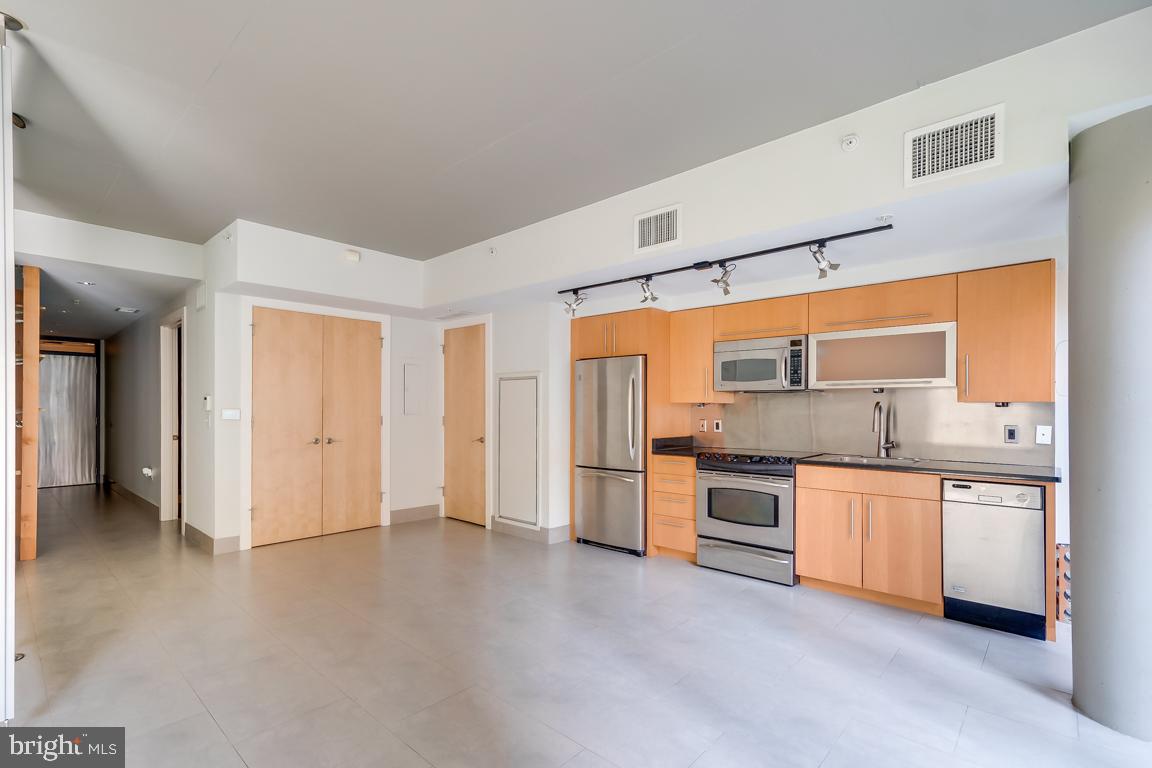 1133 14th St Nw #203 Property Photo 12