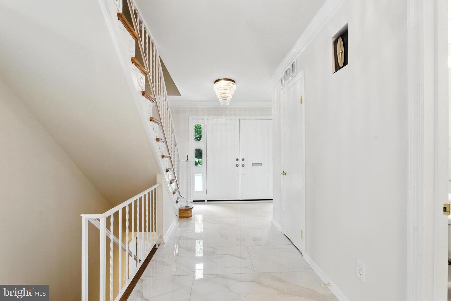 2827 Ellicott St Nw Property Photo 7