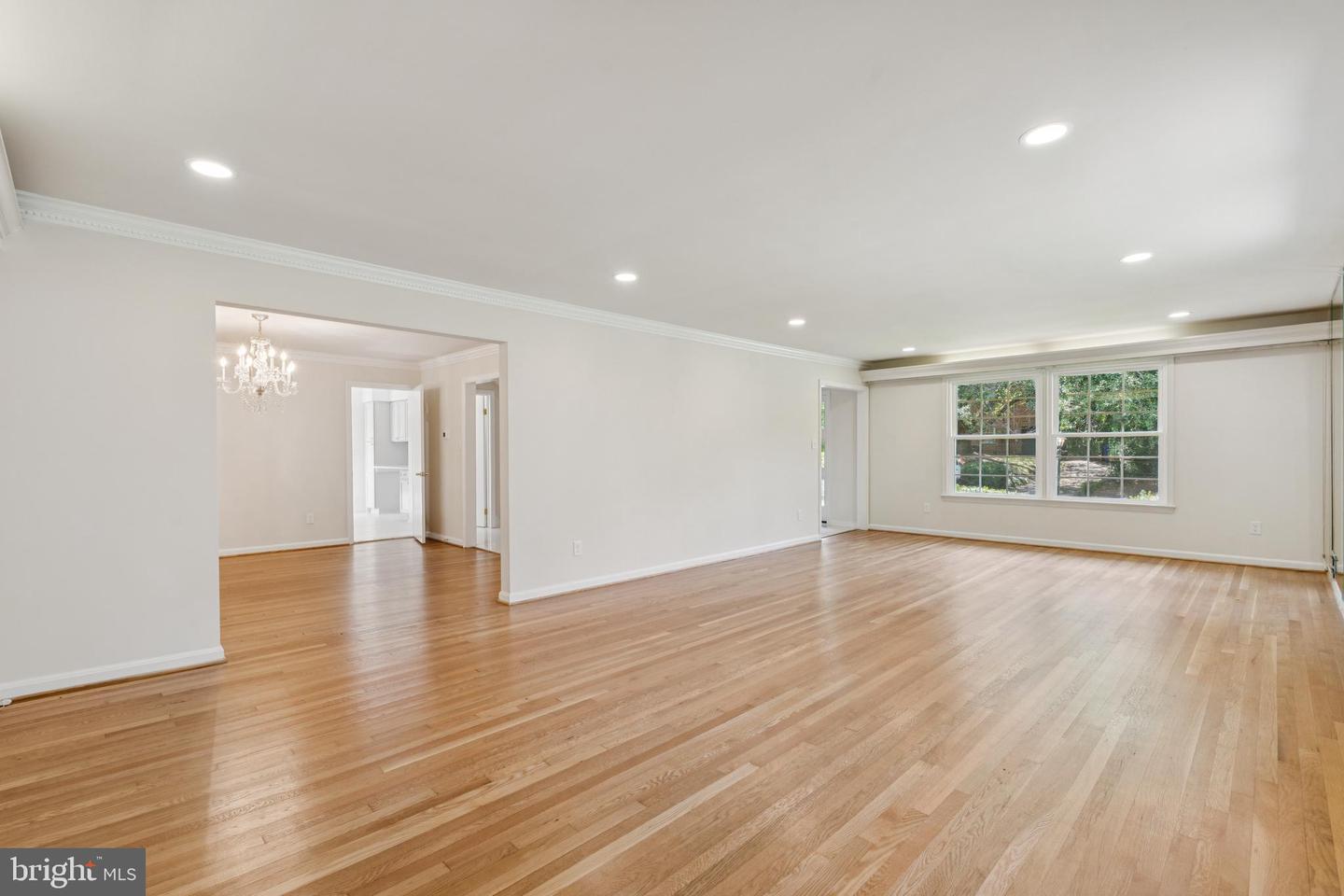 2827 Ellicott St Nw Property Photo 9