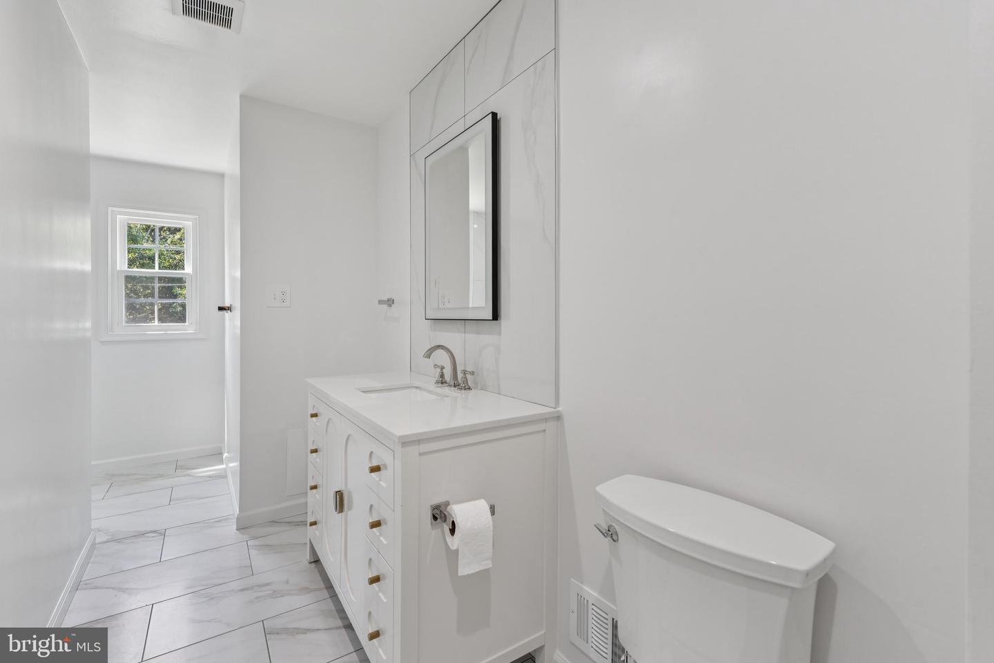 2827 Ellicott St Nw Property Photo 30
