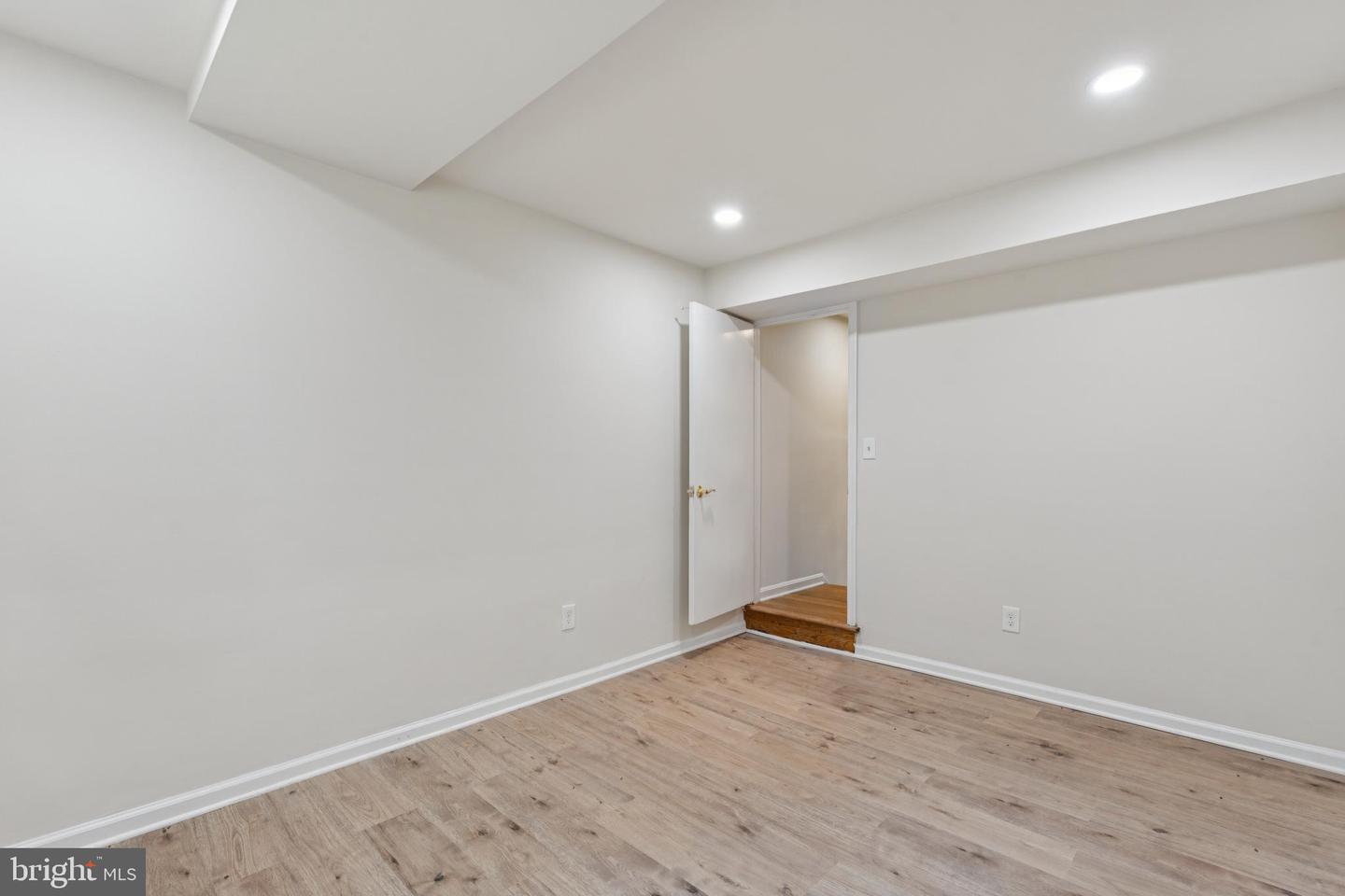 2827 Ellicott St Nw Property Photo 42