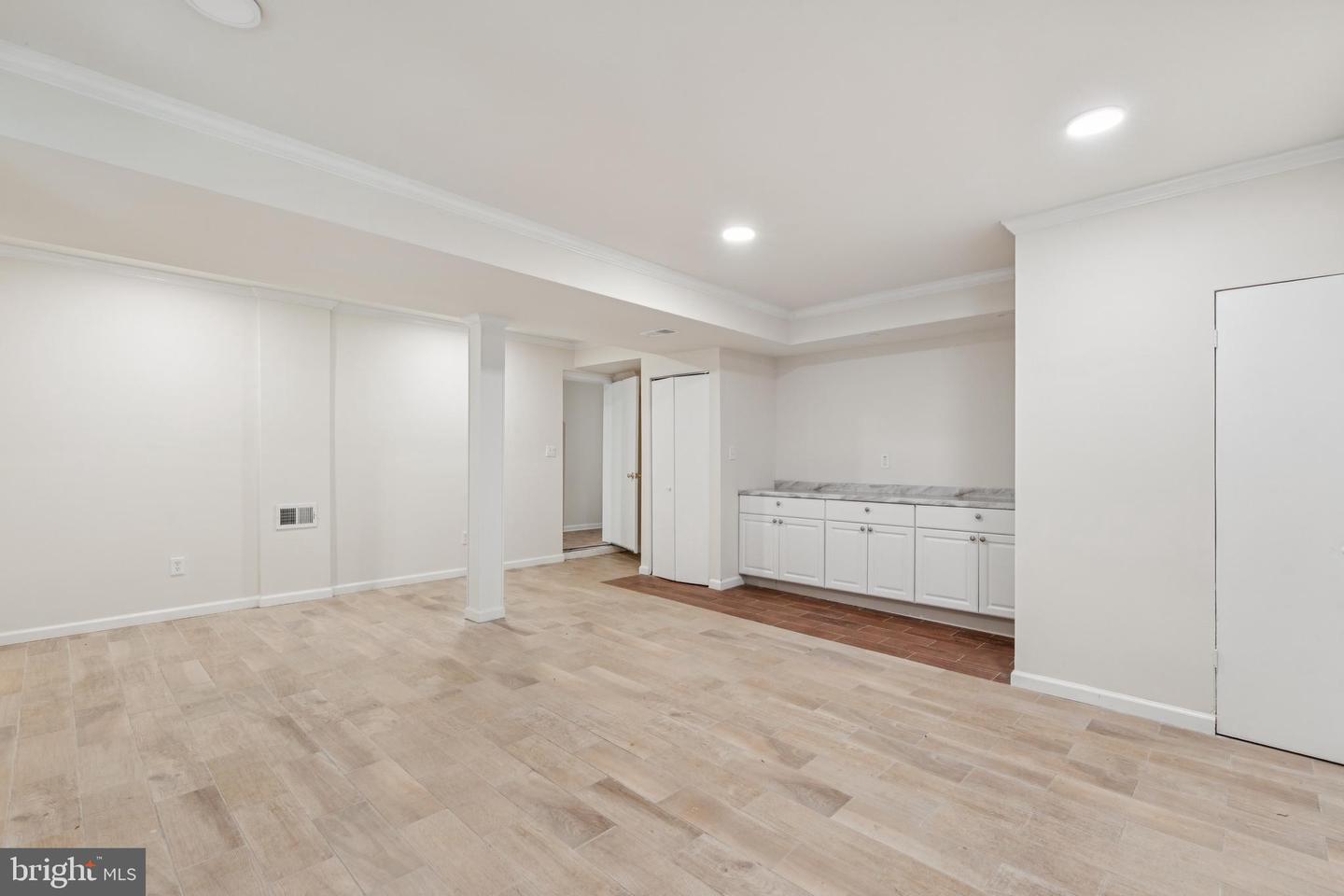 2827 Ellicott St Nw Property Photo 44
