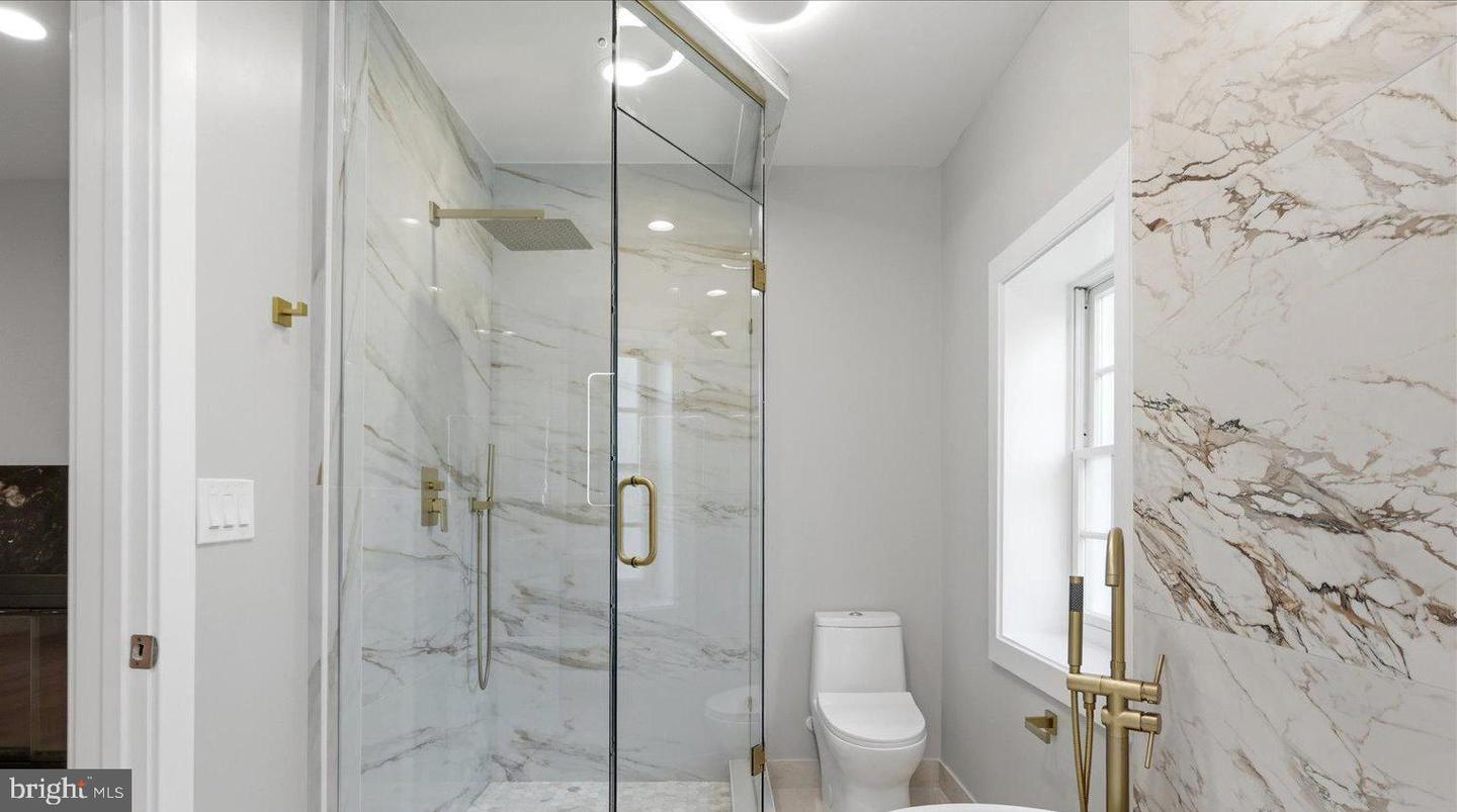 3517 Rodman St Nw Property Photo 22