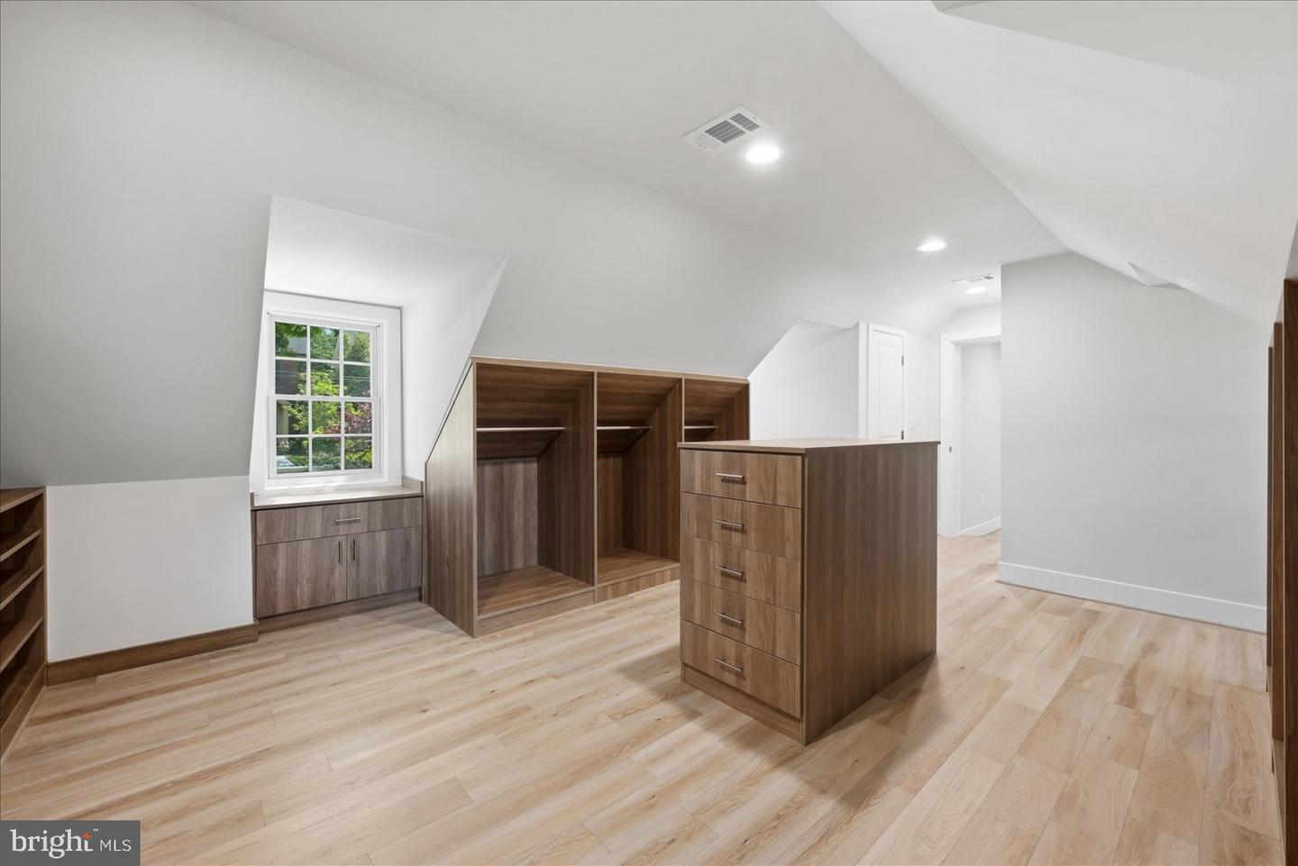 3517 Rodman St Nw Property Photo 27